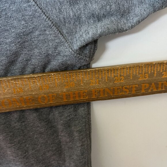 Undefeated Play DIrty UACTP Small S T Shirt Gray Graphic Tee - Picture 7 of 14